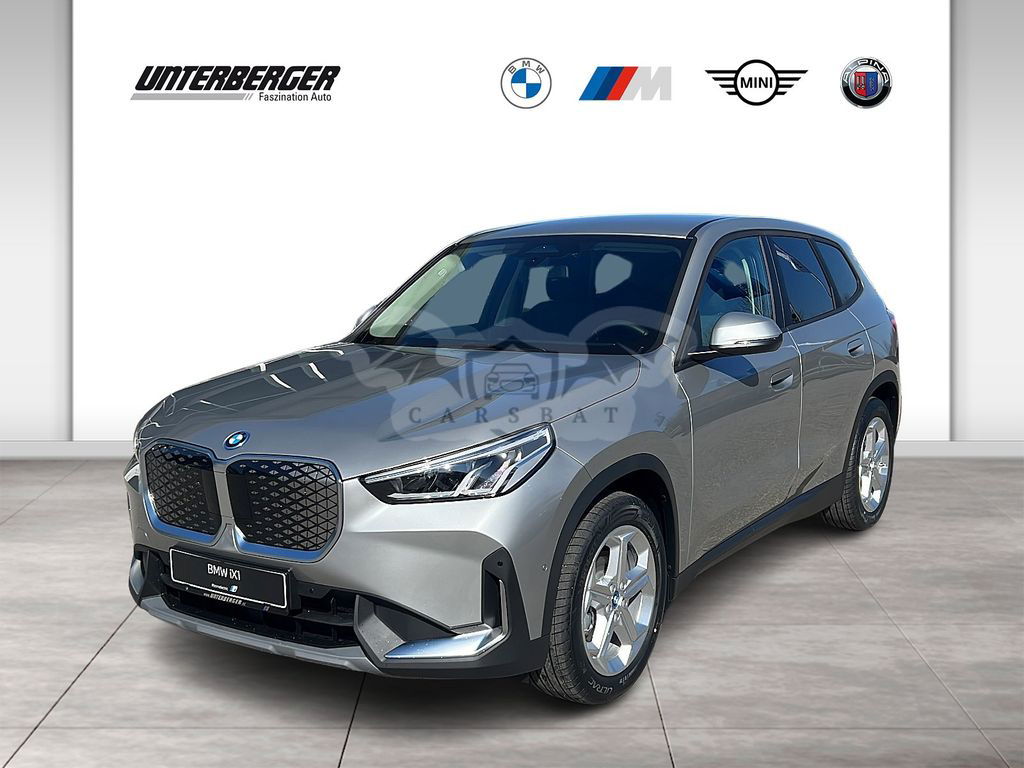 BMW iX1 2024