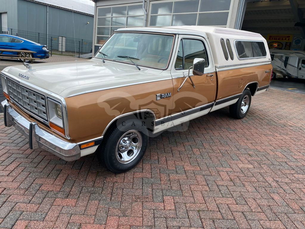 Dodge RAM 1985
