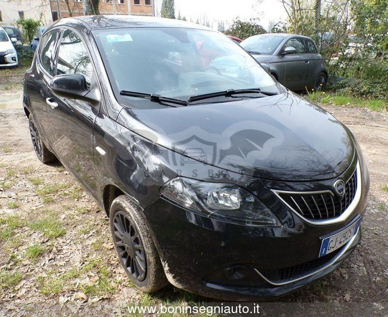 Lancia Ypsilon 2022