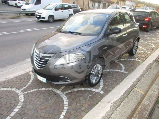 Lancia Ypsilon 2012