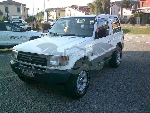 Mitsubishi Pajero 1991