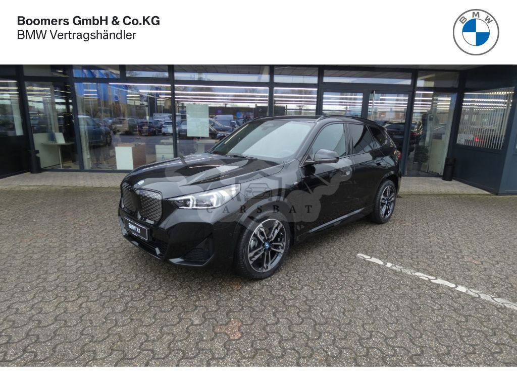 BMW iX1 2024