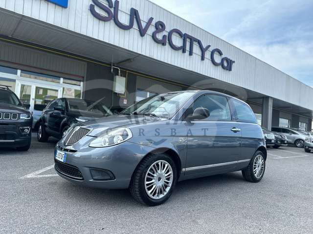 Lancia Ypsilon 2011