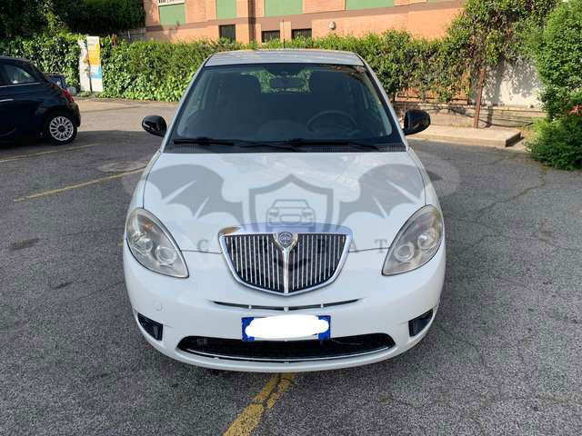 Lancia Ypsilon 2011