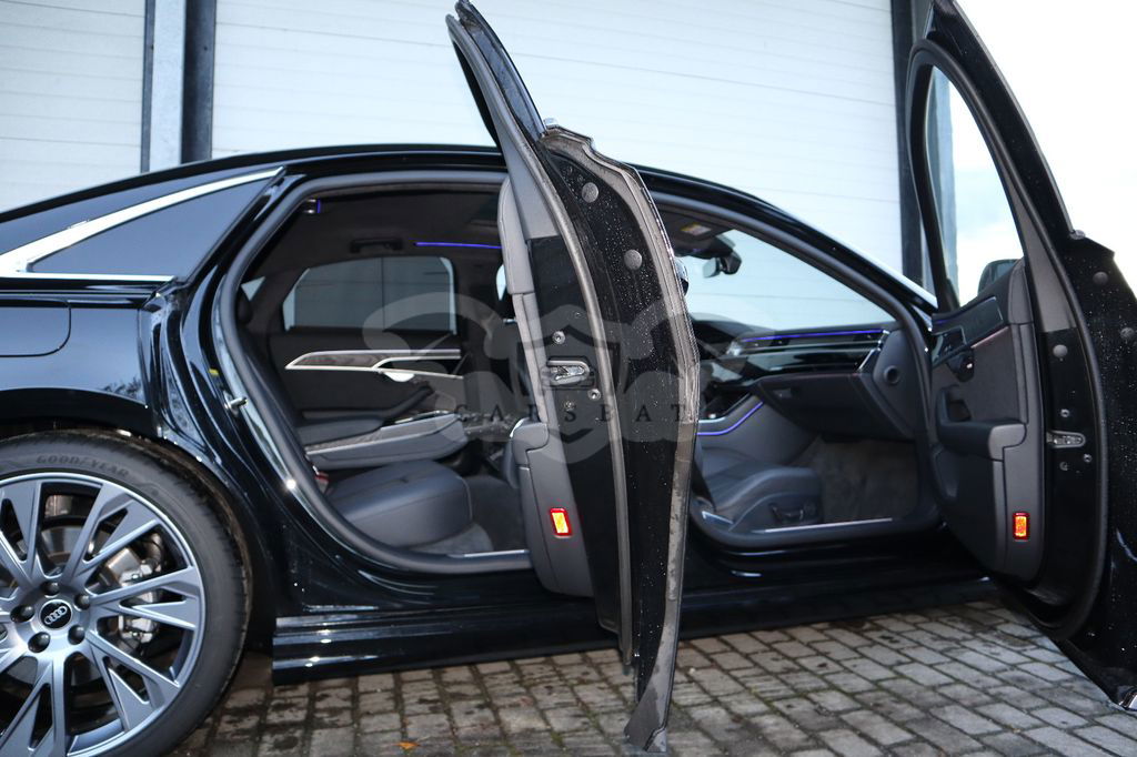 Audi A8 2023