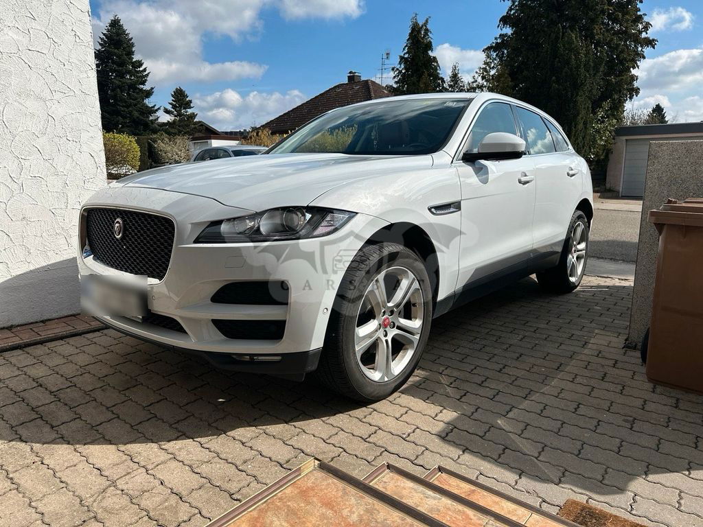 Jaguar F-Pace 2017