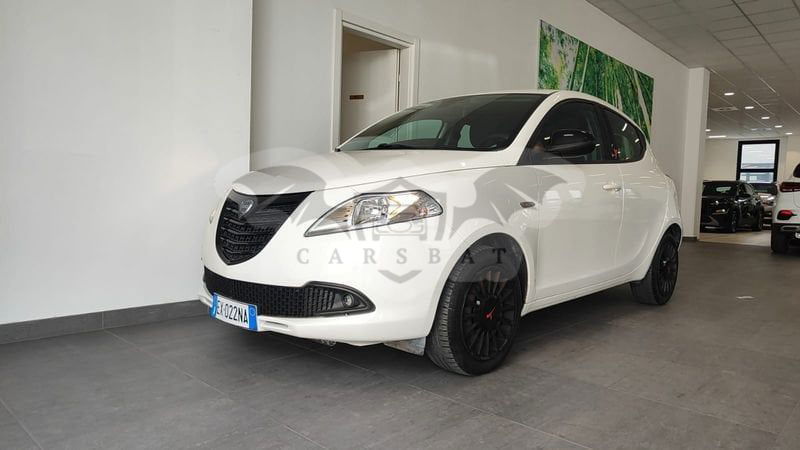 Lancia Ypsilon 2014