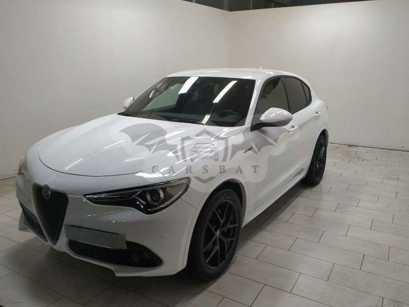 Alfa Romeo Stelvio 2021