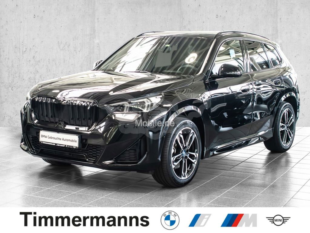 BMW iX1 2022