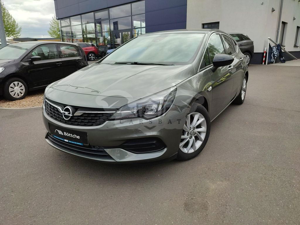 Opel Astra 2021