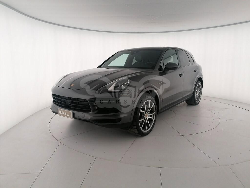 Porsche Cayenne 2020