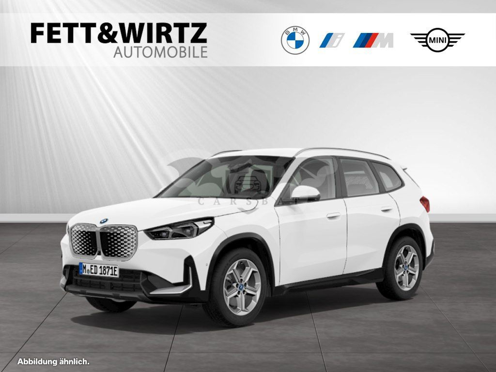 BMW iX1 2024