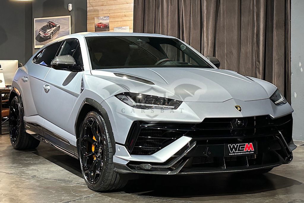 Lamborghini Urus 2024