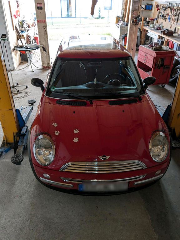Mini One 2004