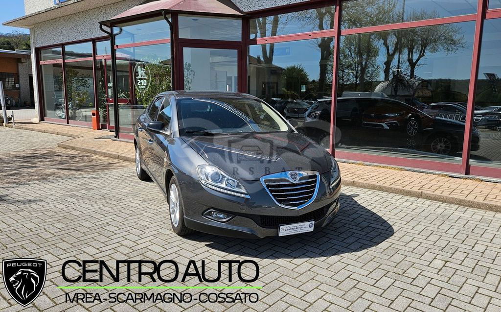 Lancia Delta 2014