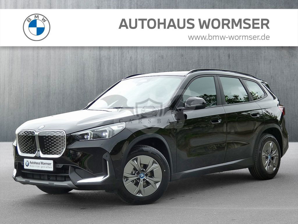 BMW iX1 2024