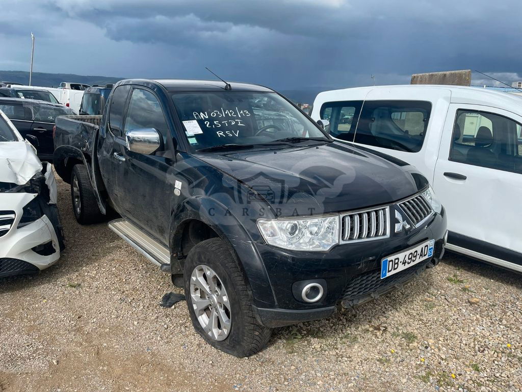 Mitsubishi L200 2013