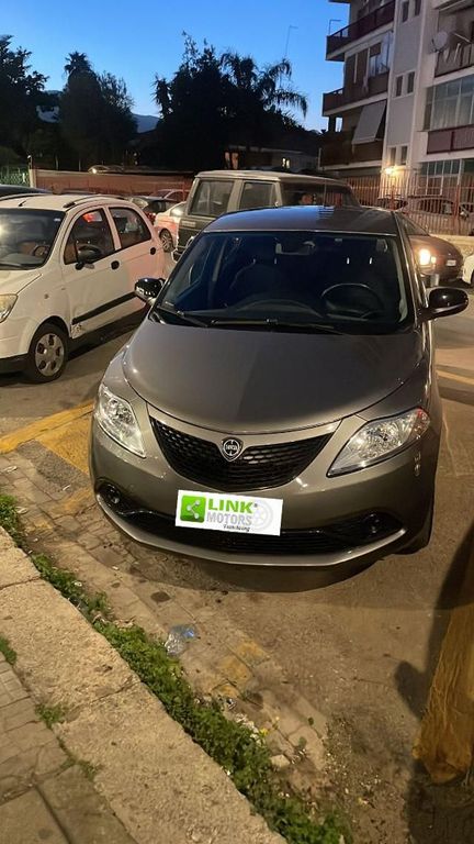 Lancia Ypsilon 2020