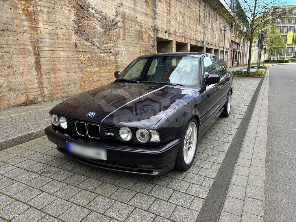 BMW M5 1991