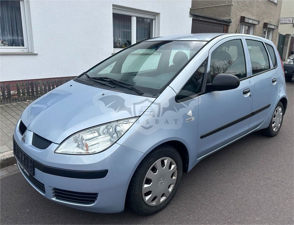 Mitsubishi Colt 2004
