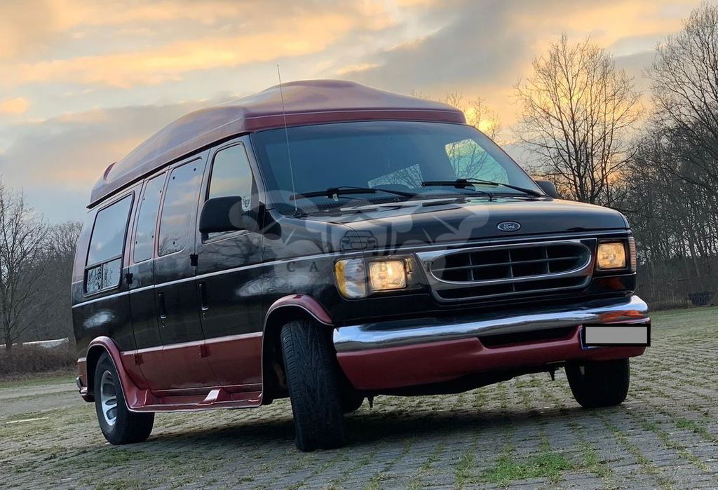 Ford Econoline 2000
