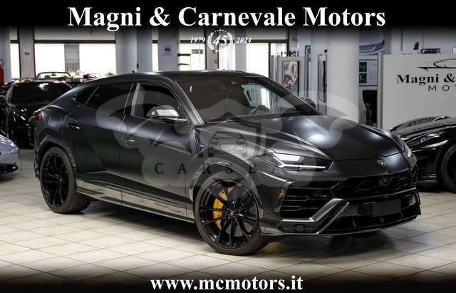 Lamborghini Urus 2021