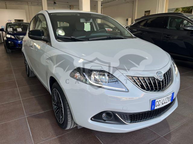 Lancia Ypsilon 2022