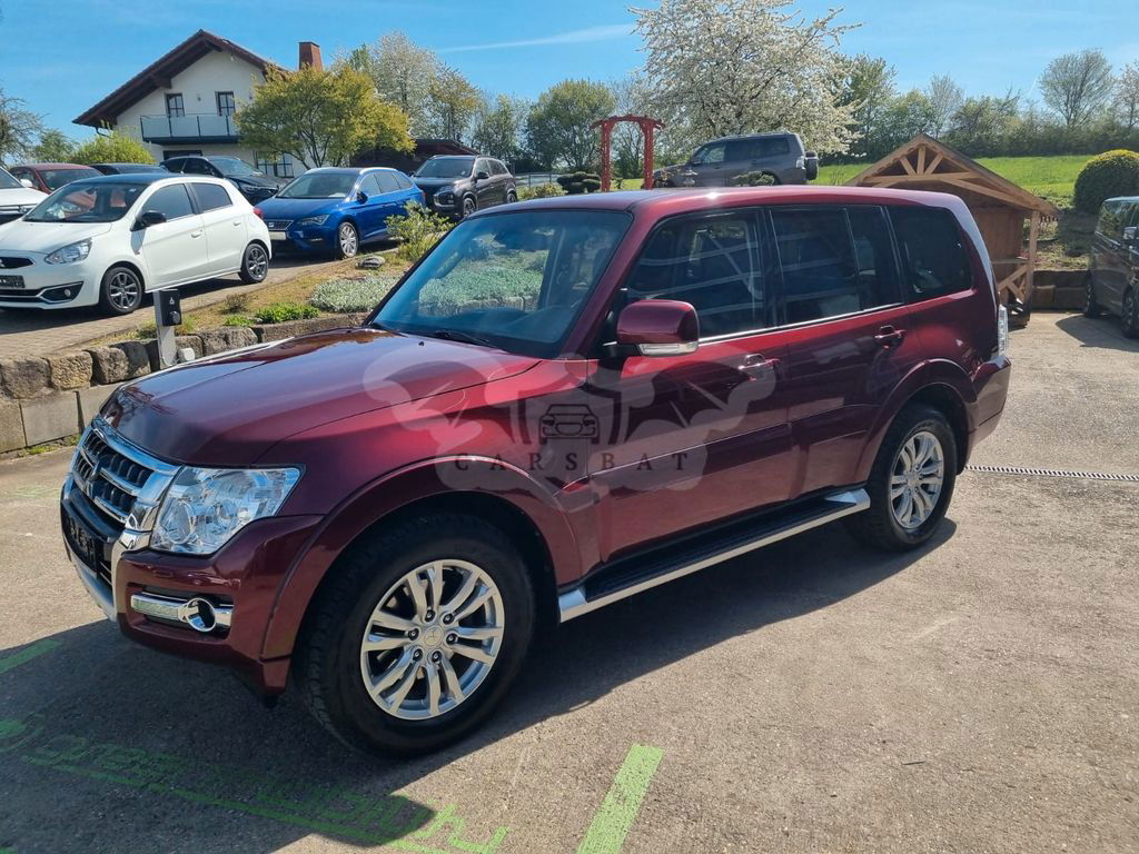 Mitsubishi Pajero 2016