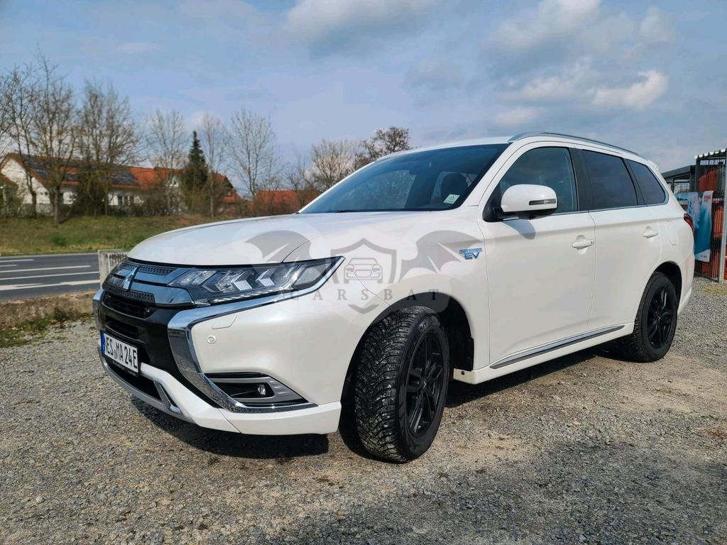 Mitsubishi Outlander 2021