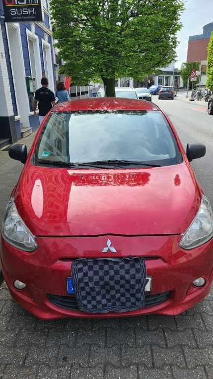 Mitsubishi Space Star 2016
