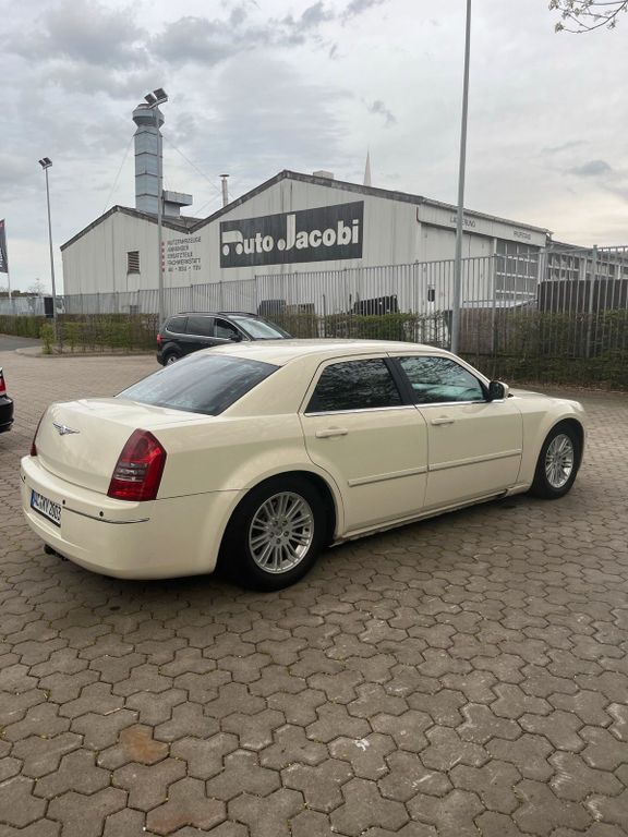 Chrysler 300C 2005