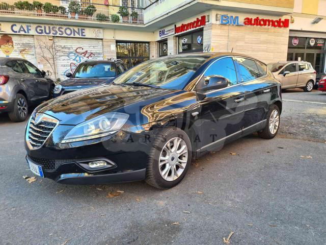 Lancia Delta 2011