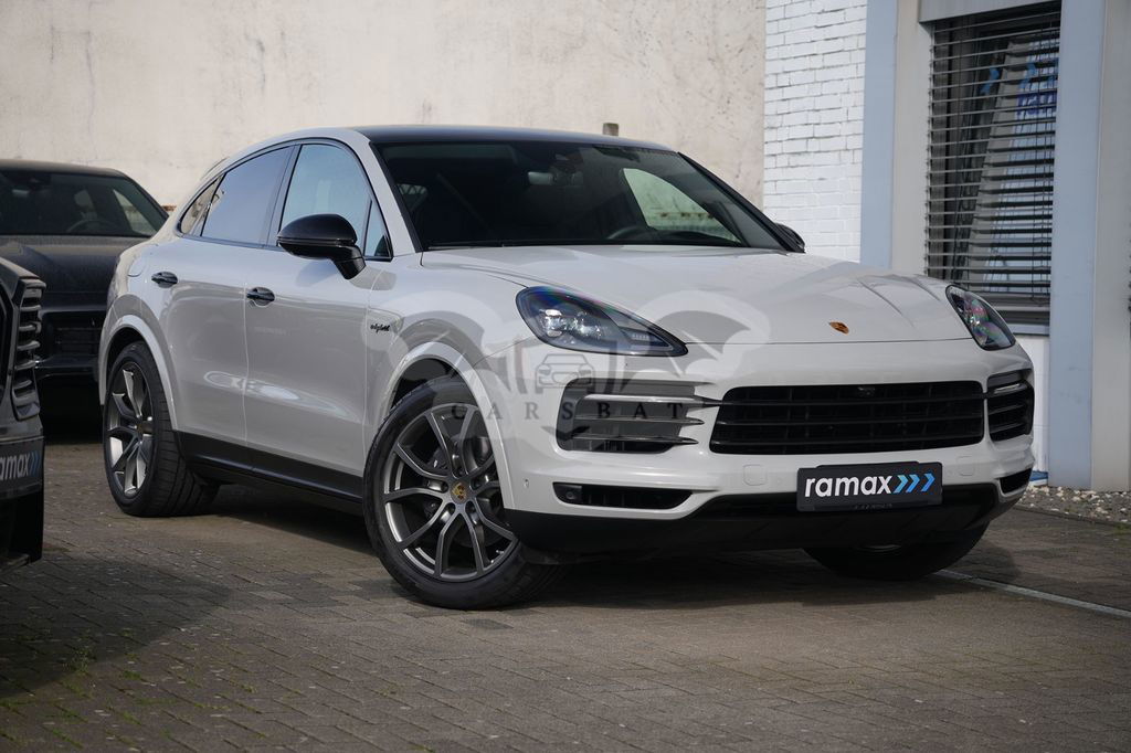 Porsche Cayenne 2022