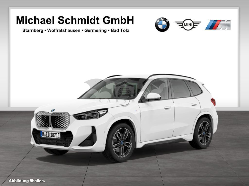 BMW iX1 2024