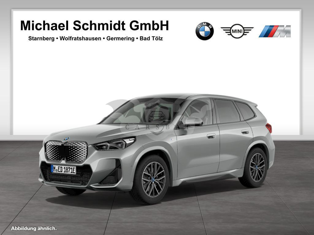 BMW iX1 2024