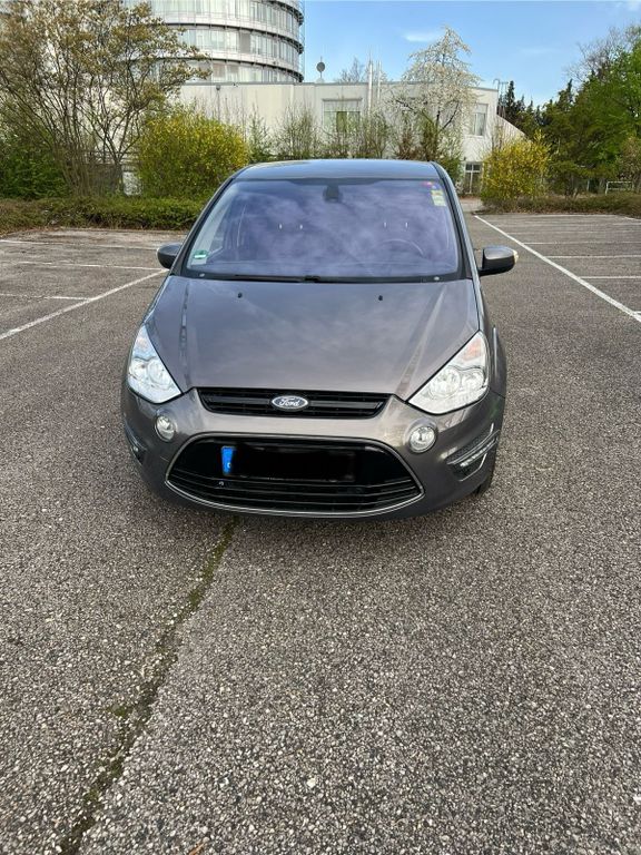Ford S-Max 2012
