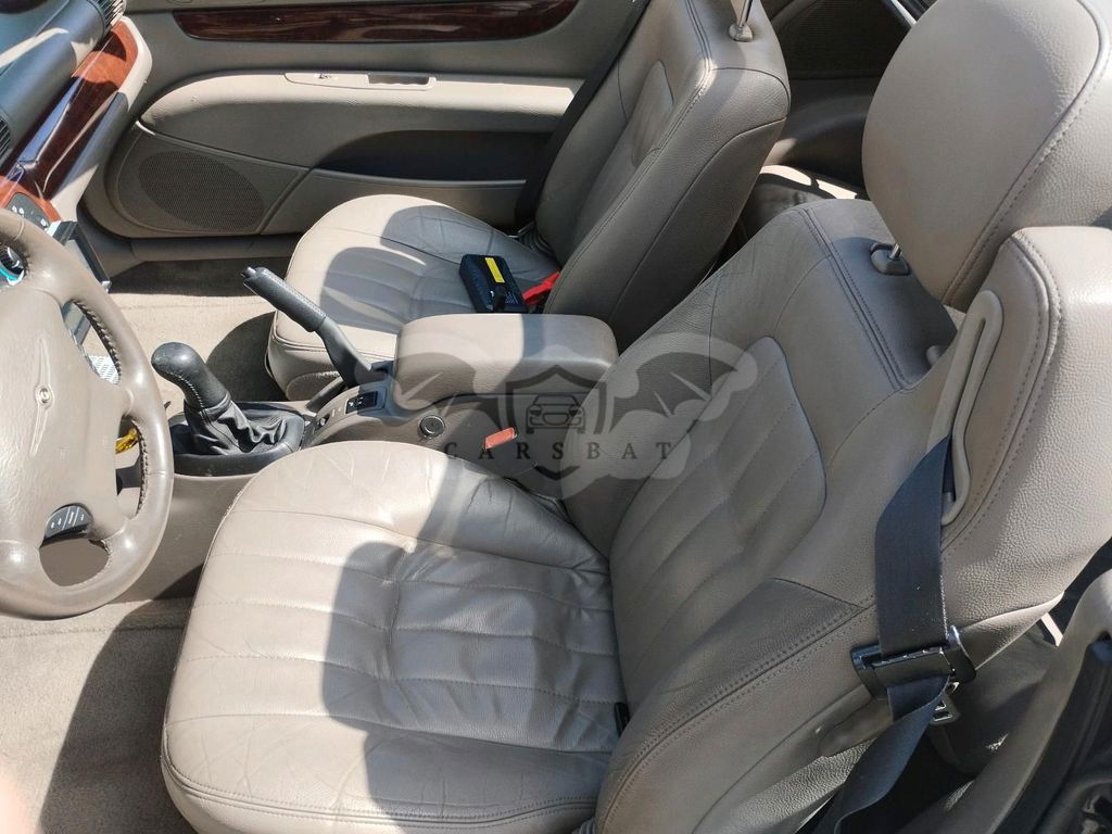 Chrysler Sebring 2002