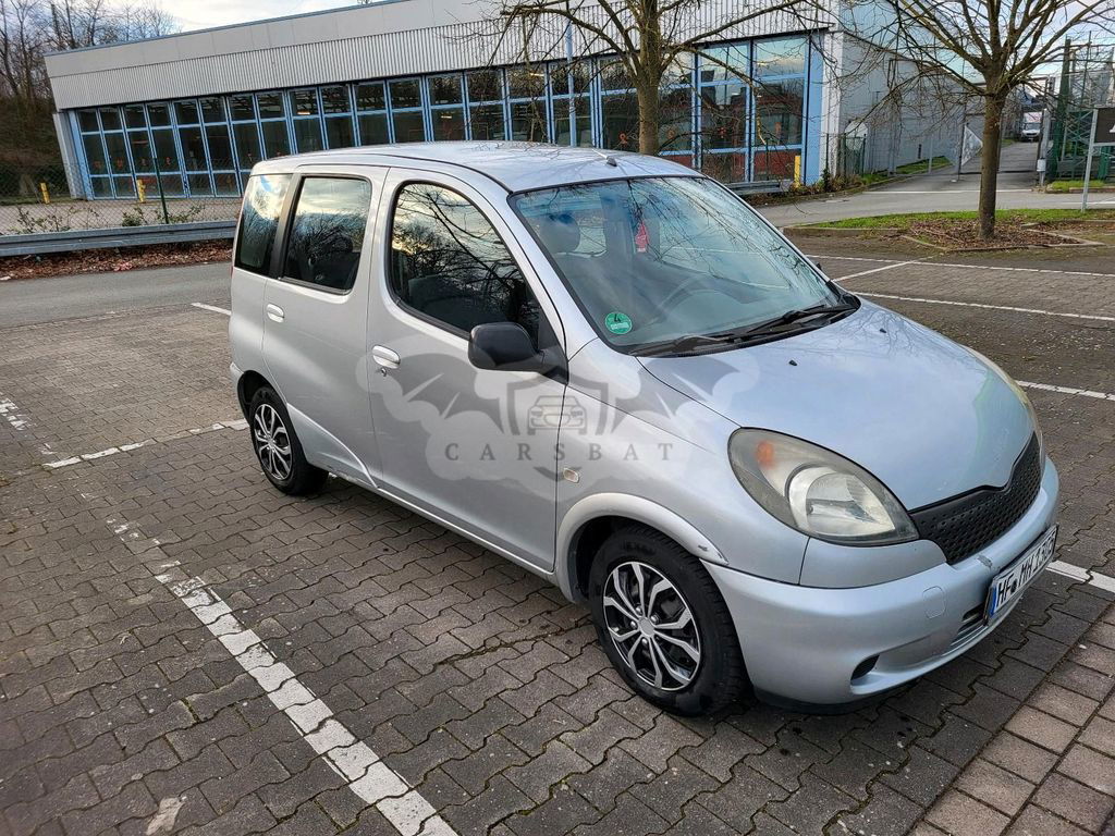 Toyota Verso 2000