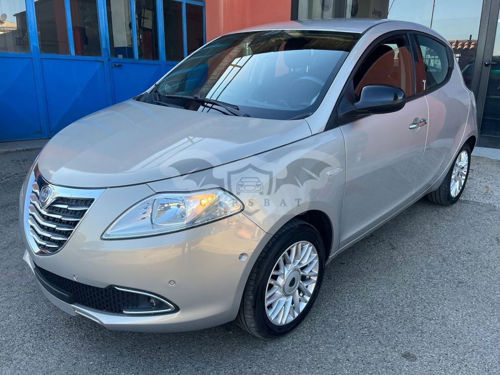 Lancia Ypsilon 2014