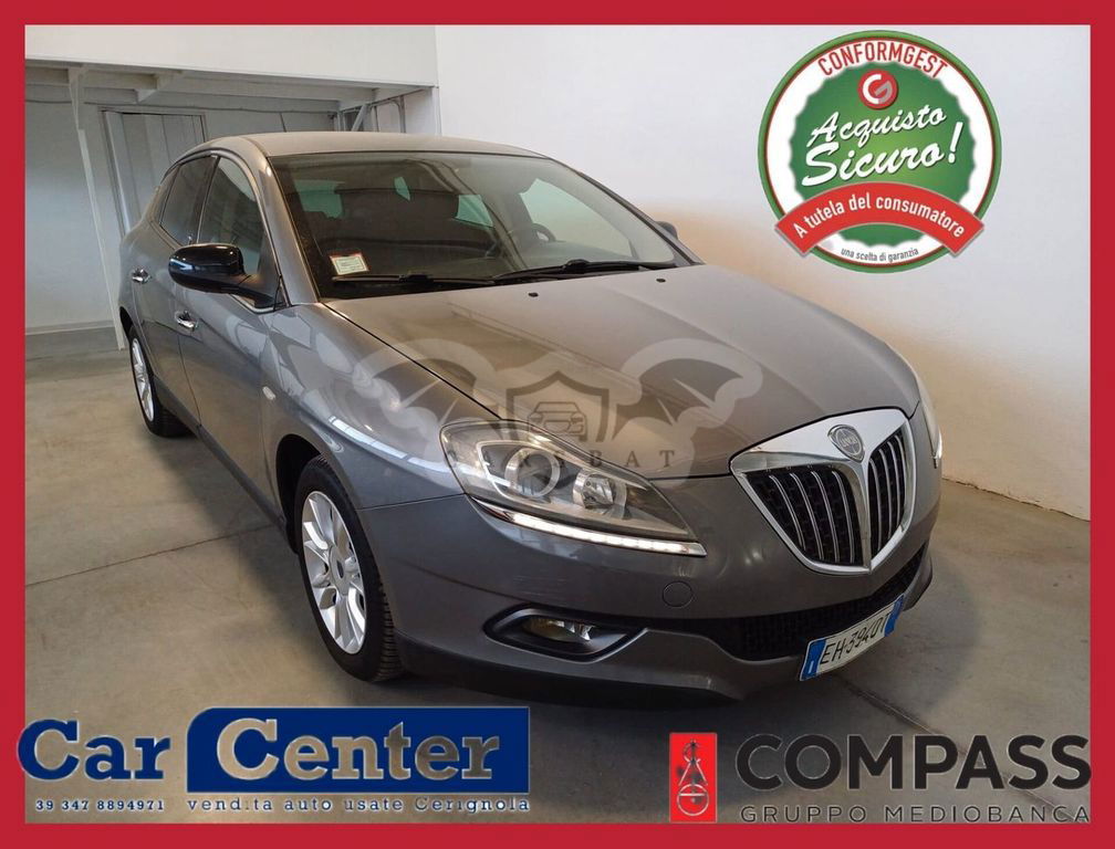 Lancia Delta 2011