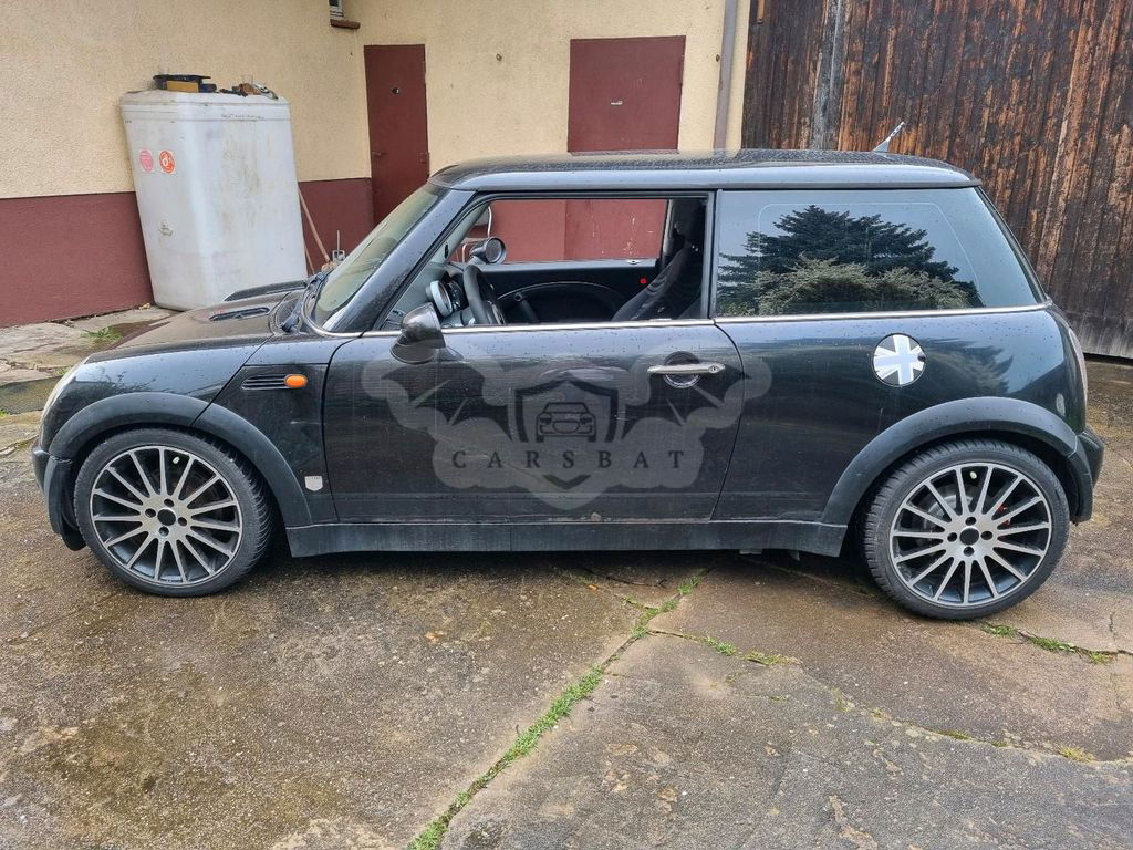Mini One 2004