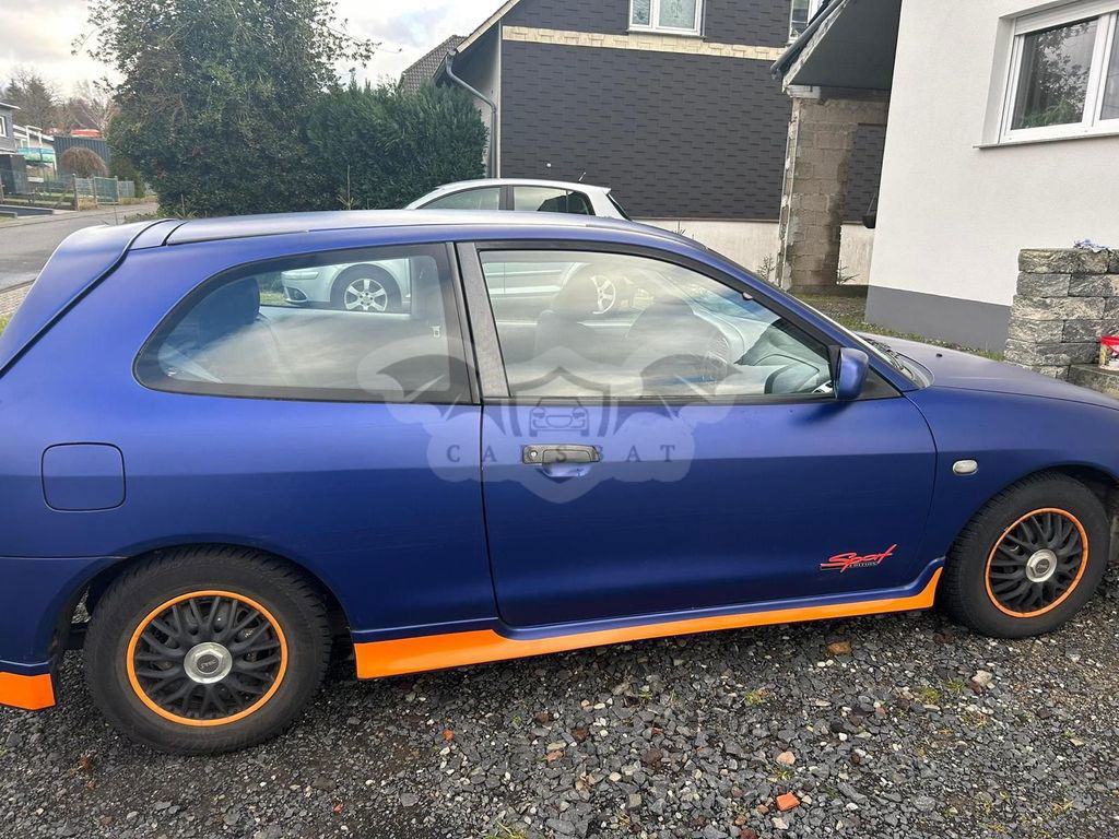 Mitsubishi Colt 1999