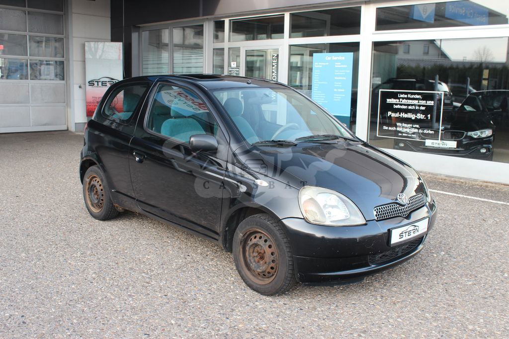 Toyota Yaris 1999