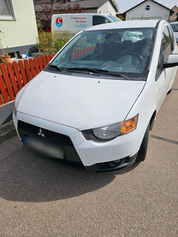 Mitsubishi Colt 2010