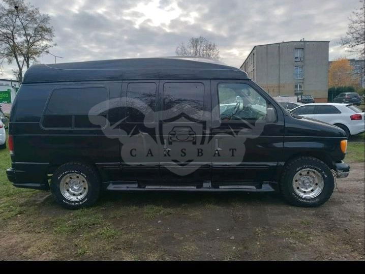Ford Econoline 2000