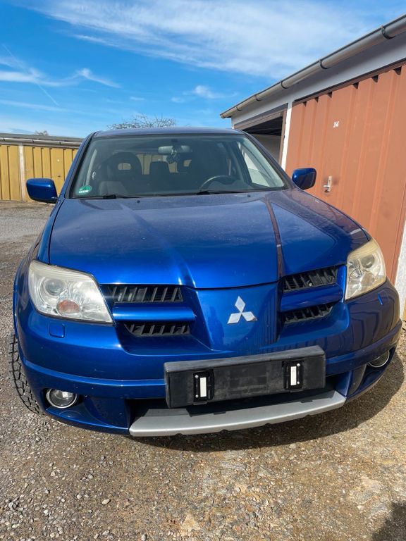 Mitsubishi Outlander 2006