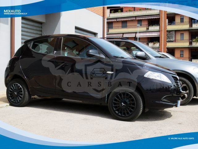Lancia Ypsilon 2014