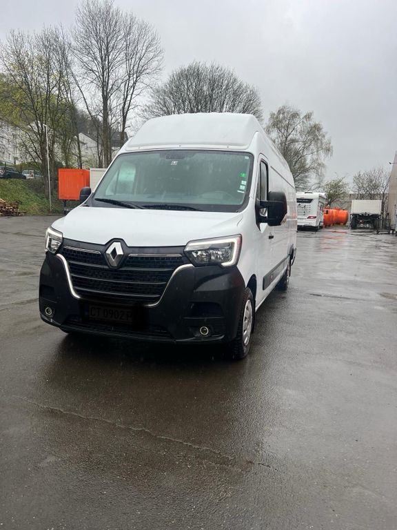 Renault Master 2023