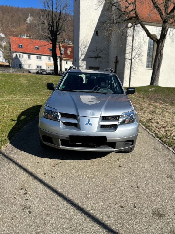Mitsubishi Outlander 2004