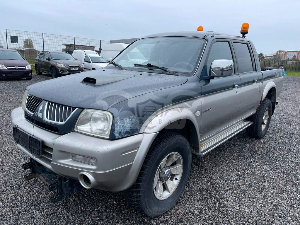 Mitsubishi L200 2005